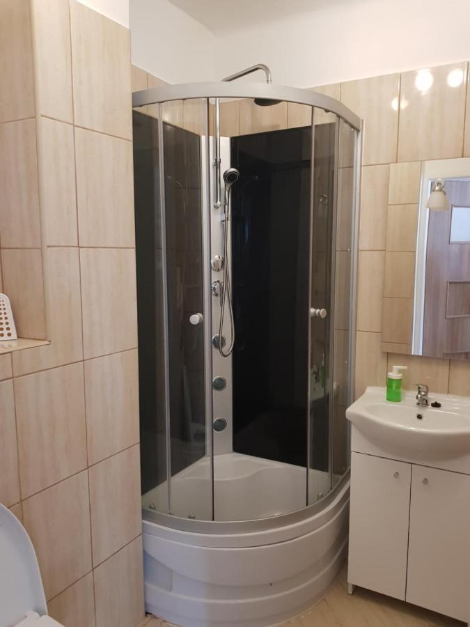 Coser Apartamenty Grzybowska Warschau Buitenkant foto