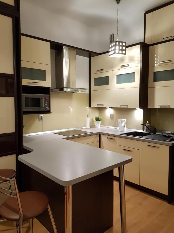 Coser Apartamenty Grzybowska Warschau Buitenkant foto